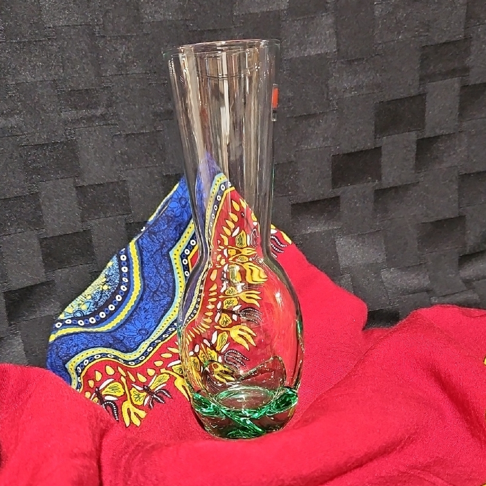 VTG Bormioli Rocco Italy Art Glass Bud Vase Green Flower Base, UV Reactive